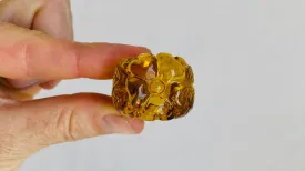 Amber Flower Ring. Gorgeous. Size 8.75. 0024