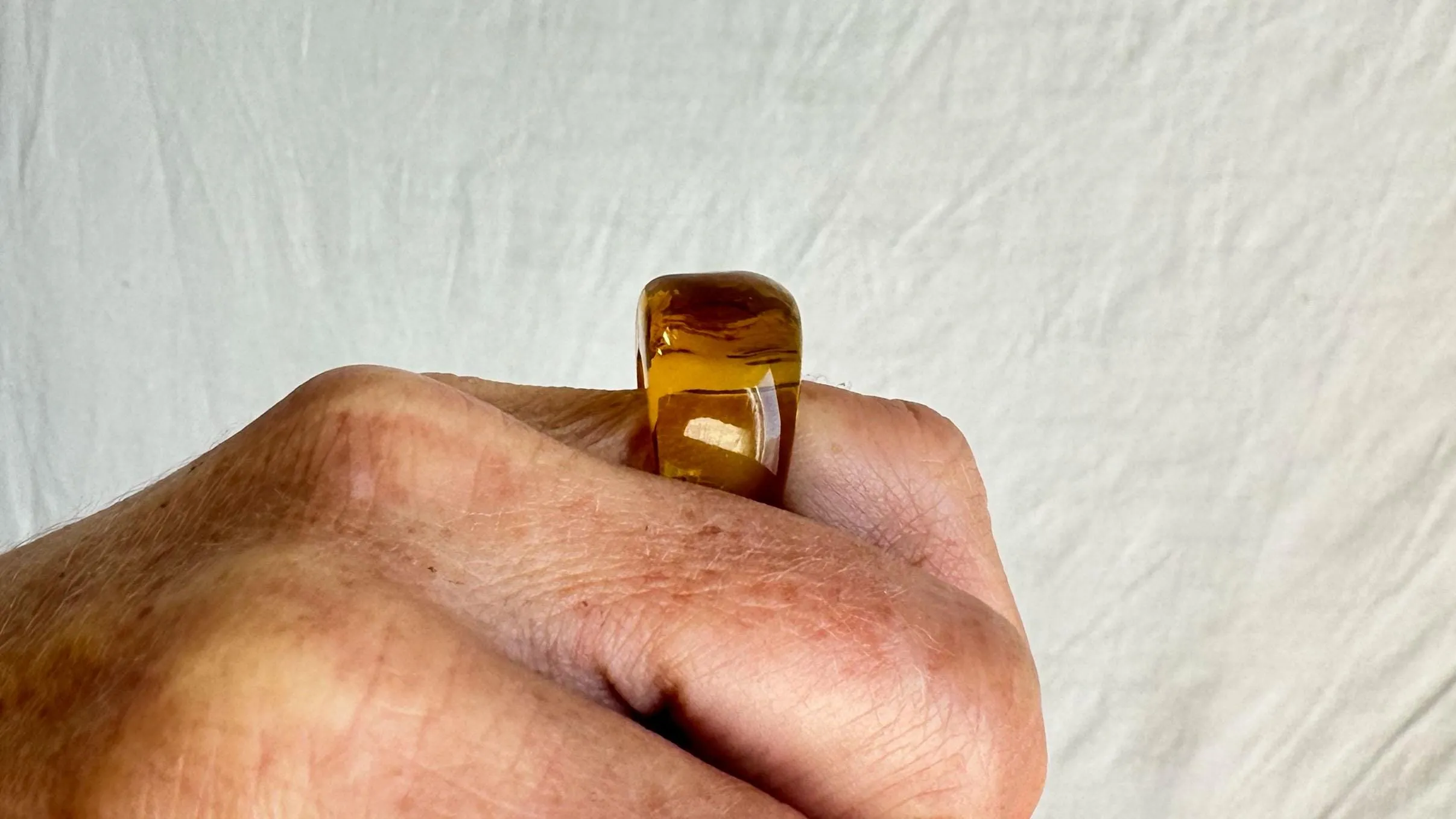 Amber Ring. Gorgeous. Size 6. 1170